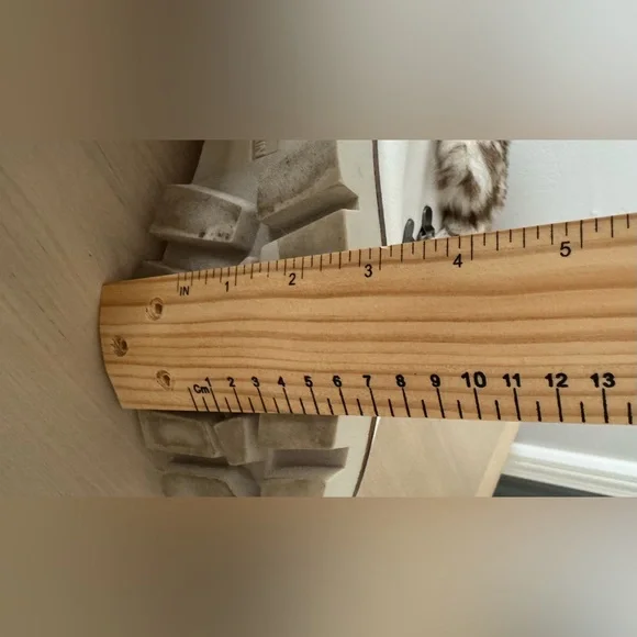 White Mountain Glamorous White Fur-Lined Ankle Boots. / Size 9 - Picture 12 of 13